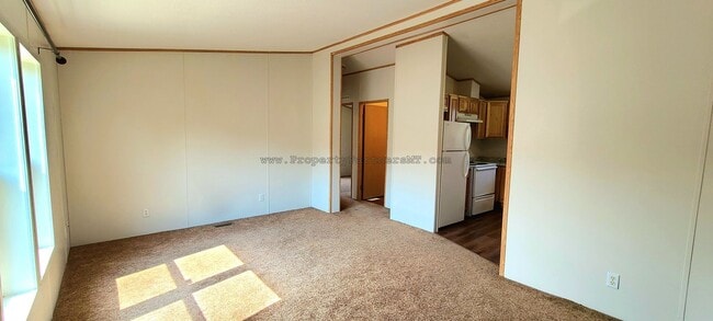 Building Photo - Very Nice 3 Bed 2 Bath Modular house