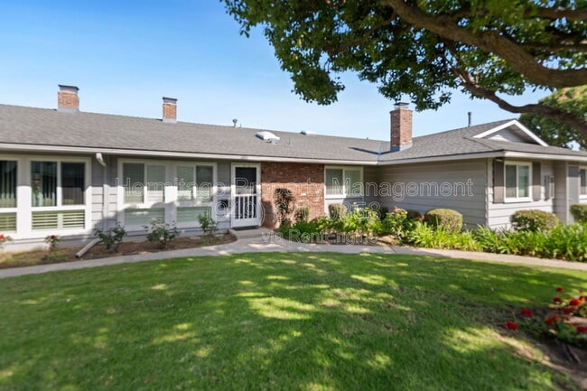 Building Photo - 1199 E 1st St