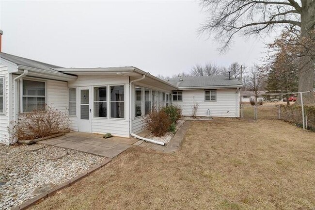 Building Photo - Fantastic 3bd/2ba home! Let yourself in!