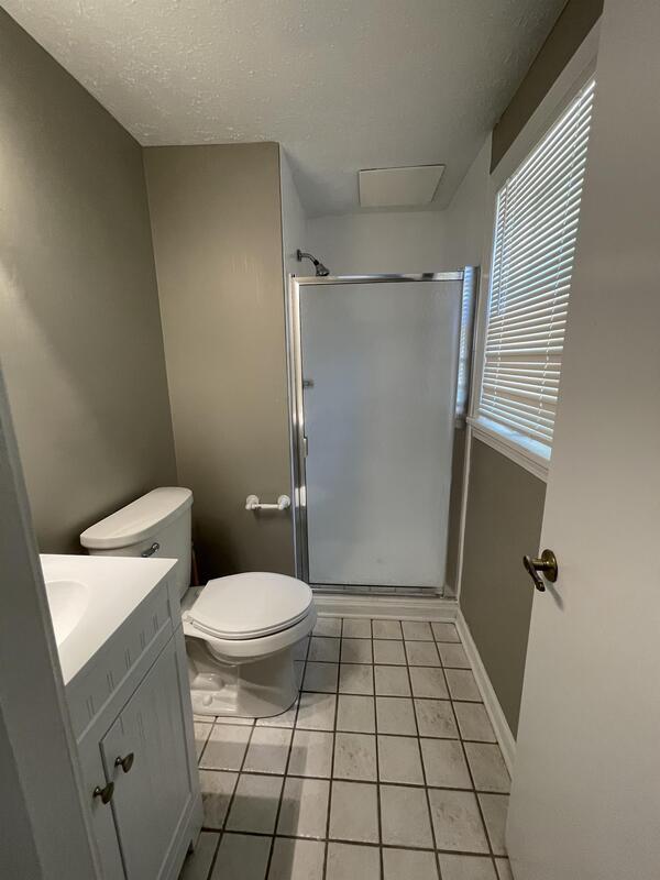 Building Photo - 2519 Steeplechase Dr