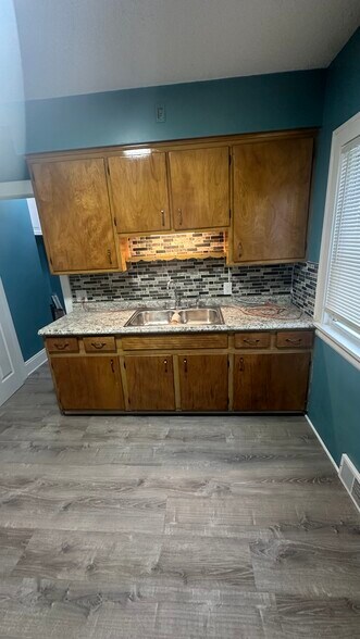 Building Photo - 471 E 147th St