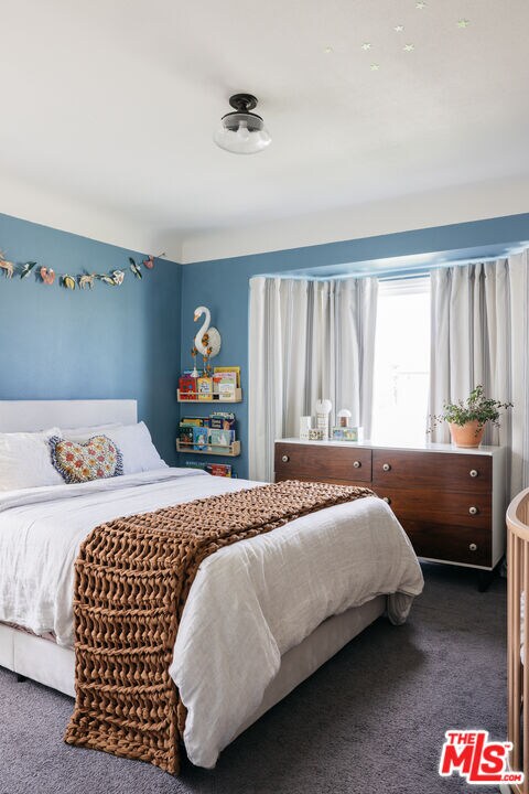 Building Photo - 1916 W 94th St