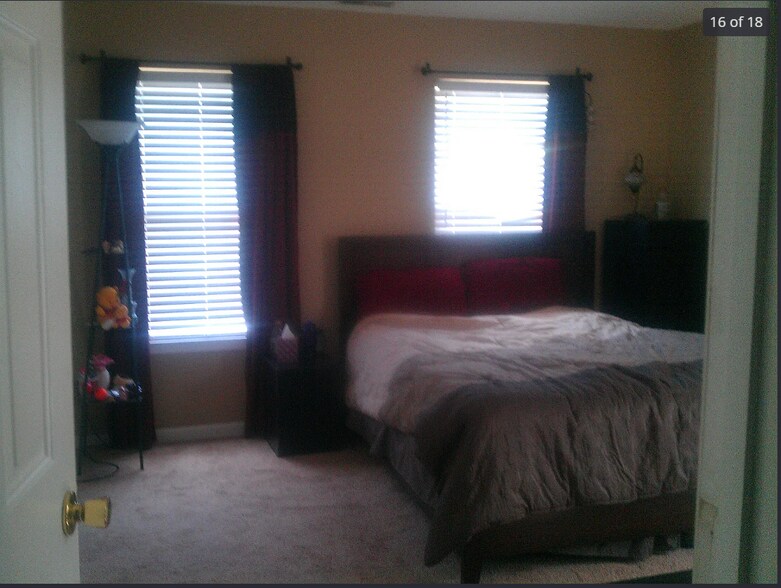 Building Photo - 22973 Fleet Ter