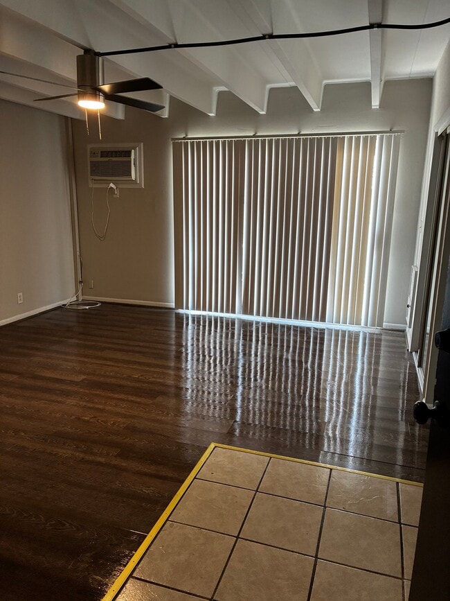 Building Photo - 728 Ohio Pike