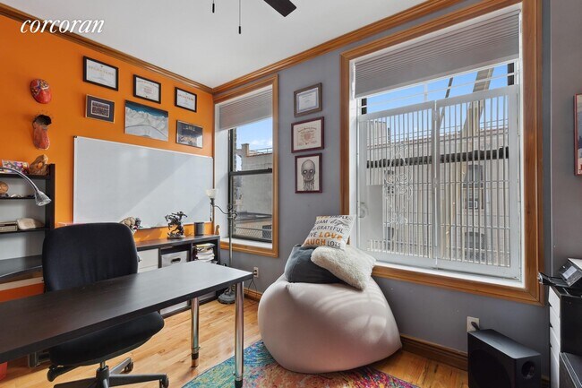 Building Photo - 100 W 119th St