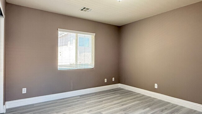 Building Photo - 5141 Moose Falls Dr