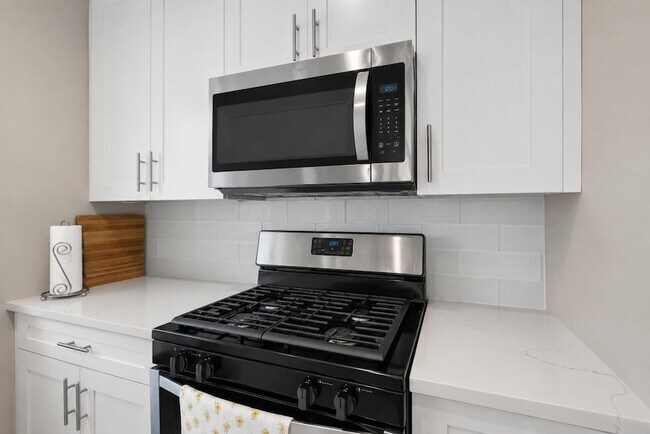 Building Photo - 4805 Aschoff Pl