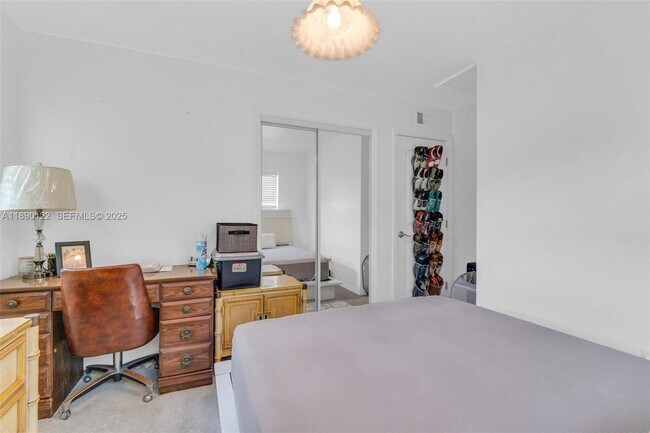 Building Photo - 2860 NW 184th St