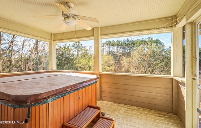 Building Photo - 1812 Dolphin Row Dr