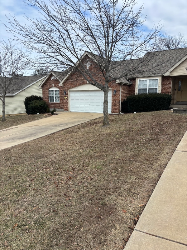 Building Photo - 380 Shadow Pines Dr