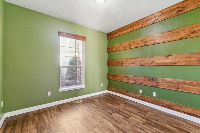 Building Photo - 1661 W Puzzle Crk Ct