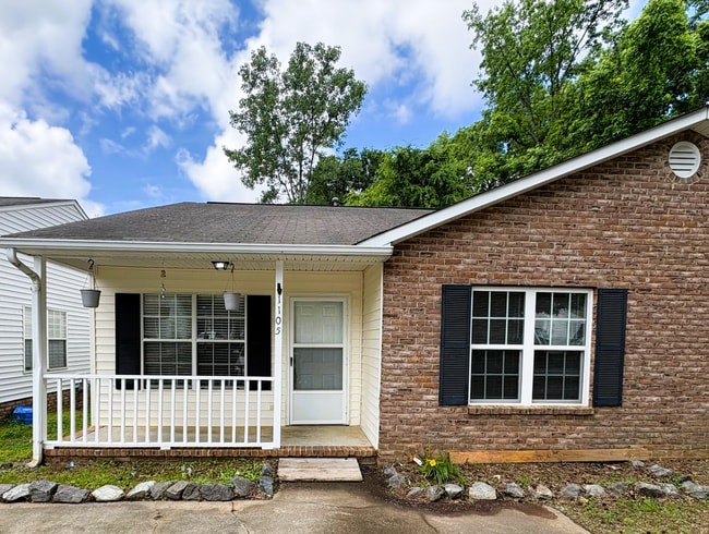 Primary Photo - 2 Bed 2 Bath Condo Near Cherry Park