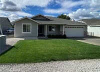 Building Photo - 18593 Hidden Valley Rd