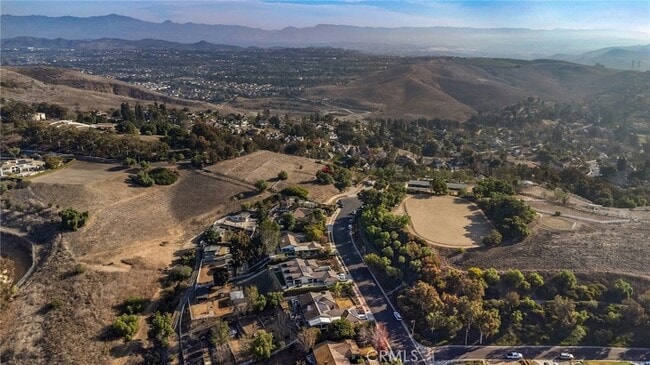 Building Photo - 27151 Mission Hills Dr