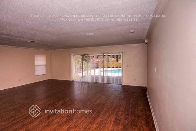 Building Photo - 520 Mahogany Dr