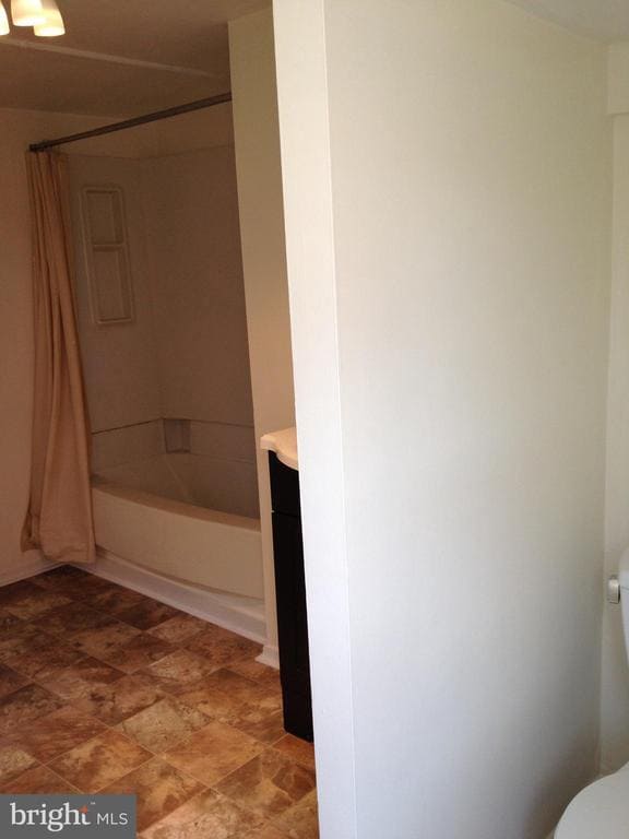 Building Photo - 514 N Market St