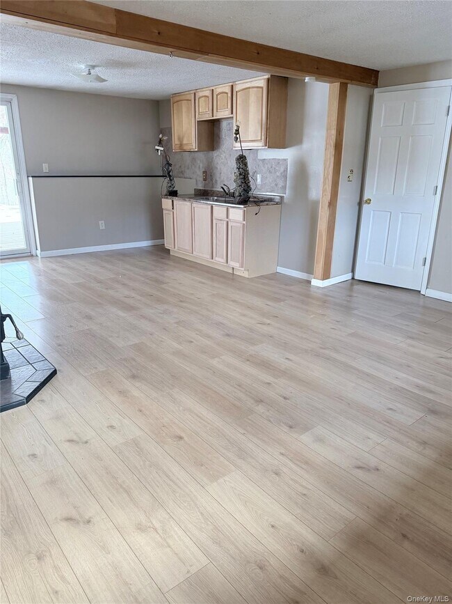 Building Photo - 184 Mt Prosper Rd