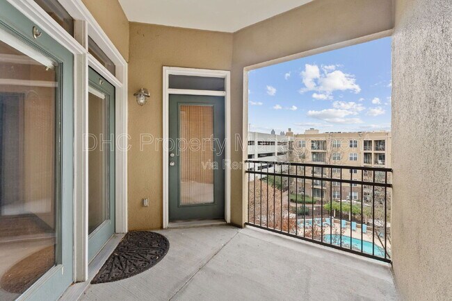 Building Photo - 390 17th St NW