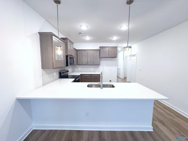 Building Photo - 27573 Brisk Dr