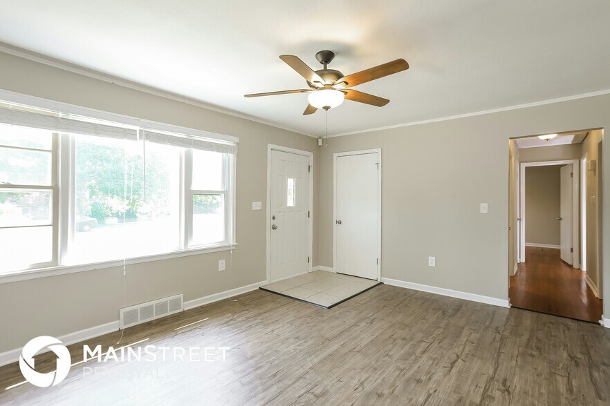 Building Photo - 908 S Trail Ridge Dr