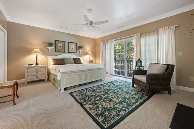 Building Photo - 723 Bonnyneck Dr