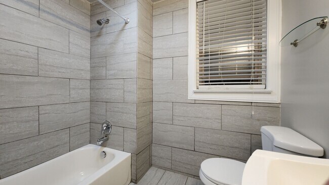 Building Photo - 1029 Central Ave