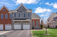 Building Photo - 43242 Hattontown Woods Terrace