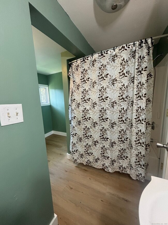 Building Photo - 161 Cliff St