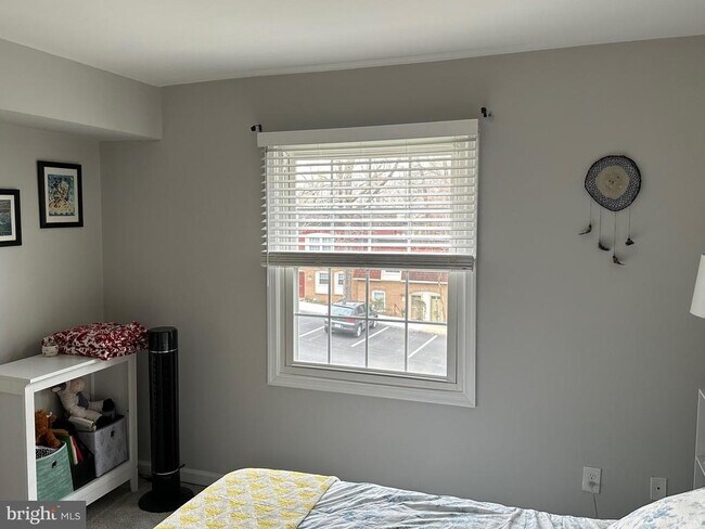 Building Photo - 5911 Prince James Dr