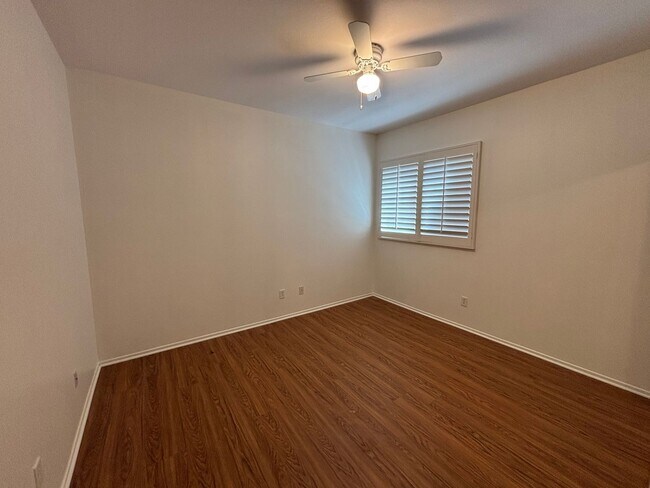 Building Photo - 3716 Vitrina Ln