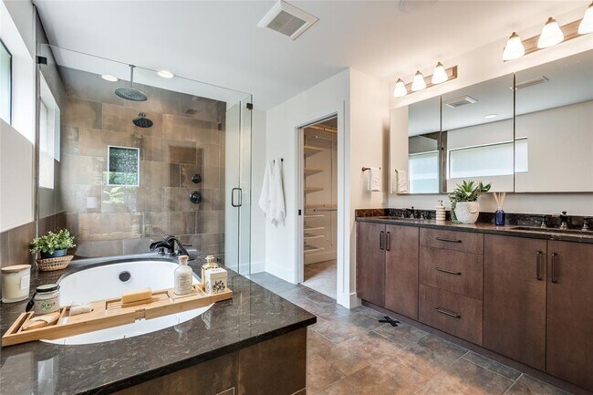 Building Photo - 2502 Spring Creek Dr