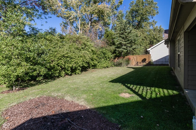 Building Photo - 10768 Belair Dr