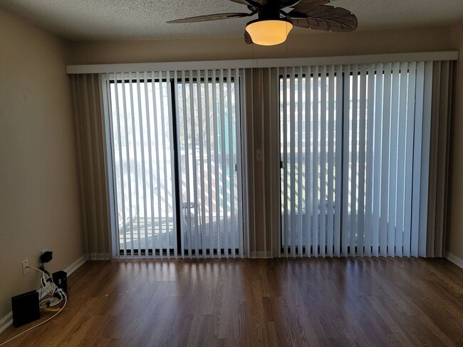 Building Photo - North Myrtle Beach Golf and Tennis – A Hid...