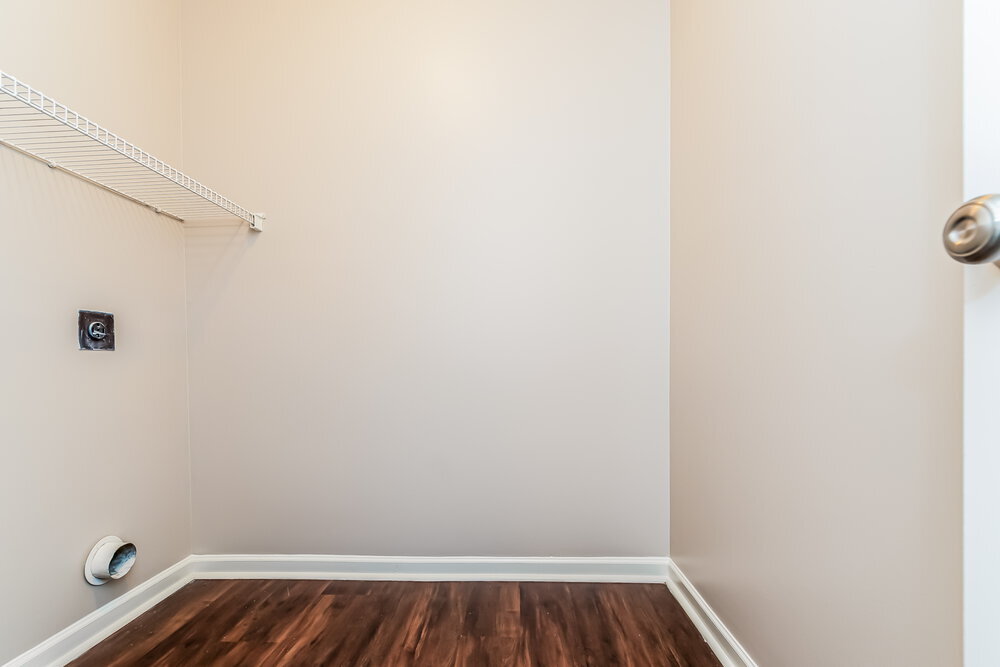 Building Photo - 5819 Finestra Way