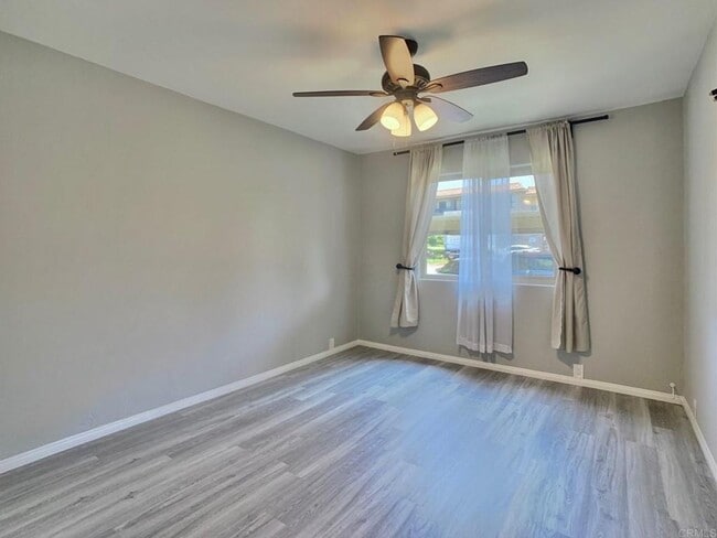 Building Photo - Charming 1 bedroom in Mission Valley!