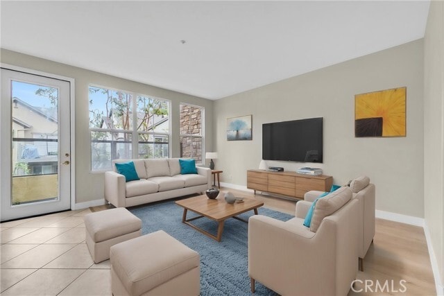 Building Photo - 702 Terra Bella
