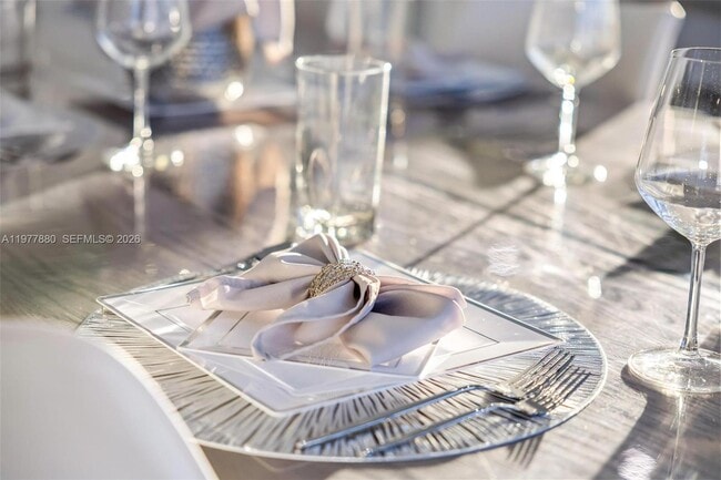 Building Photo - 3367 NE 168th St