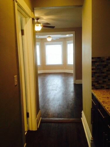 Building Photo - 2960 N Elston Ave