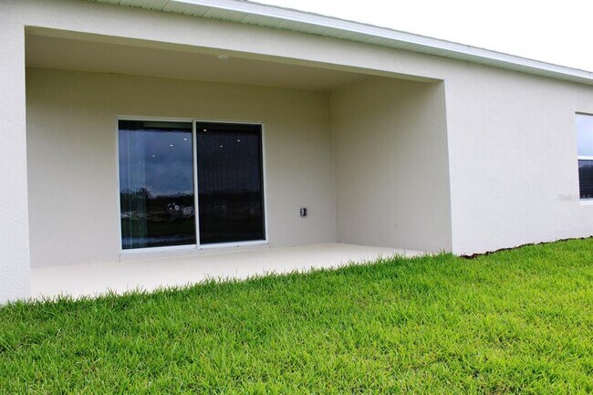 Building Photo - 355 White Heron Wy