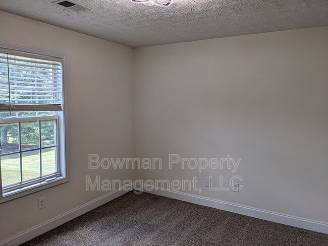 Building Photo - 1151 Stone Shoals Terrace