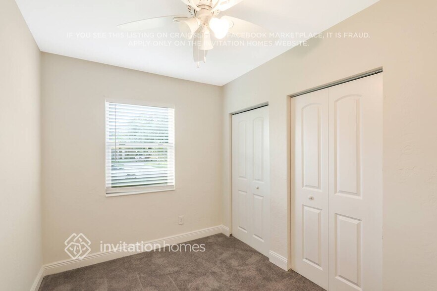 Building Photo - 4000 Marlin Dr SE