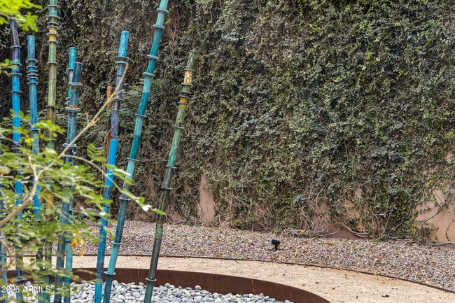 Building Photo - 7141 E Rancho Vista Dr