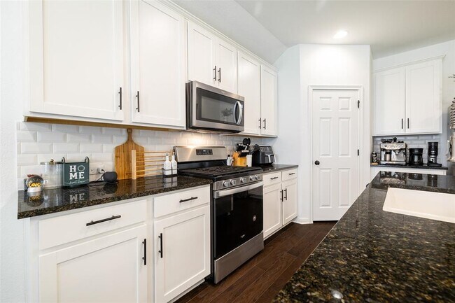 Building Photo - 12020 Texana Trl