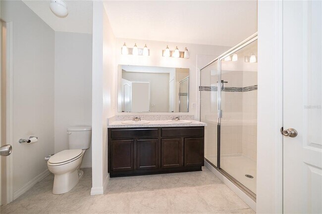 Building Photo - 2405 Bulrush Dr