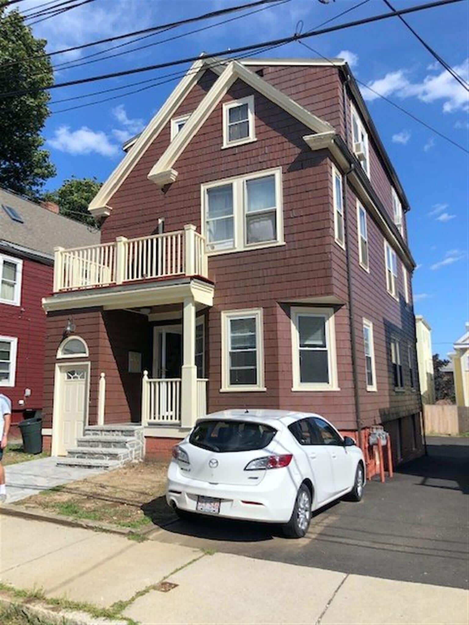 Building Photo - 25 Claremon St