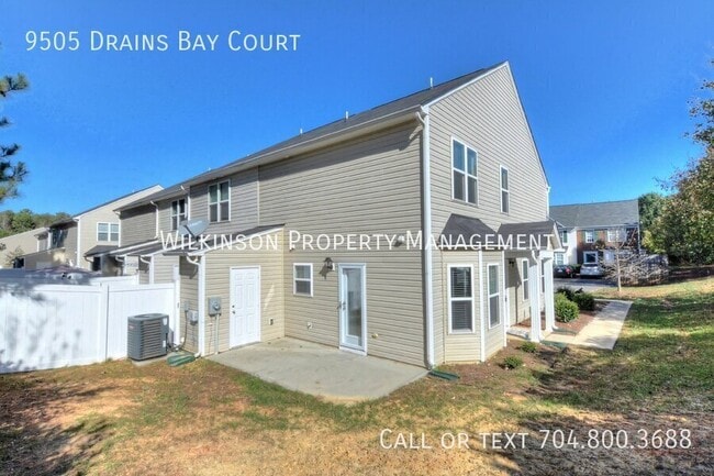 Building Photo - 9505 Drains Bay Ct