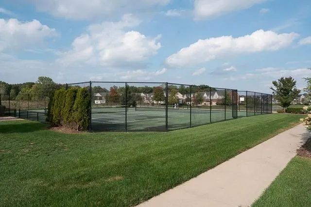 Building Photo - 1622 Commodore Cir