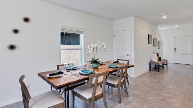 Building Photo - 149 Adventure Ave