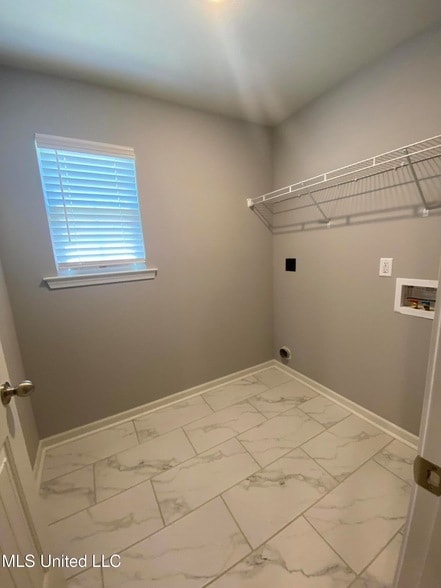 Building Photo - 3160 Magnolia Bloom Dr