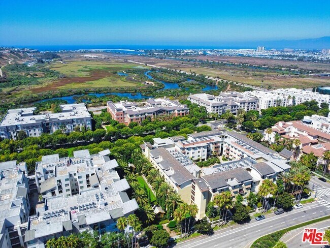 Building Photo - 13200 Pacific Promenade